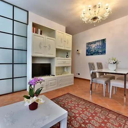 Apartament Pontaccio22 Apartment- Brera Centro Storico *